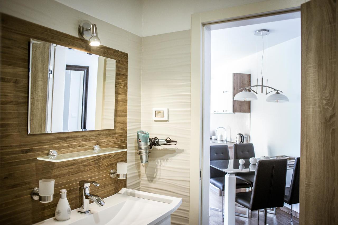 Marco Apartments Fažana Eksteriør bilde