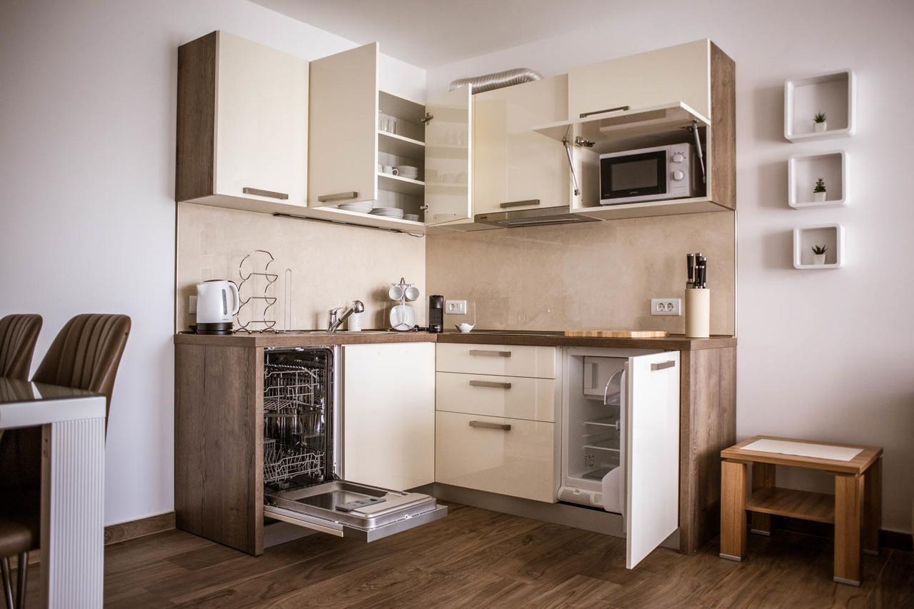 Marco Apartments Fažana Eksteriør bilde